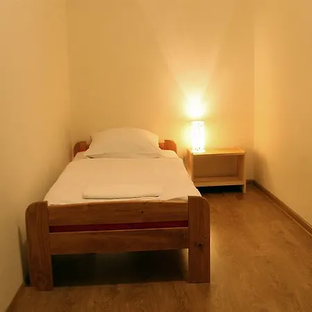 Hostel Frolic Goats Poznan