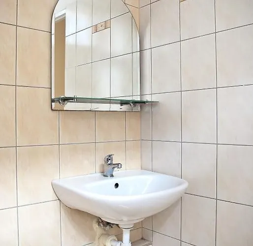 Frolic Goats Hostel *