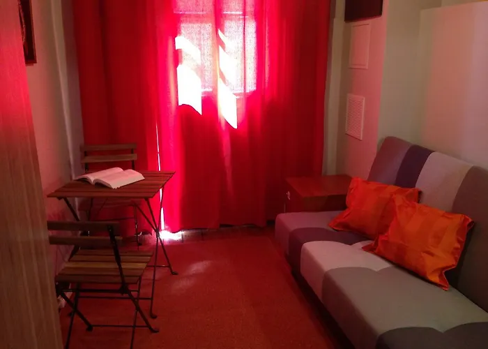 Frolic Goats Hostel *