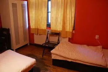 Frolic Goats 波兹南