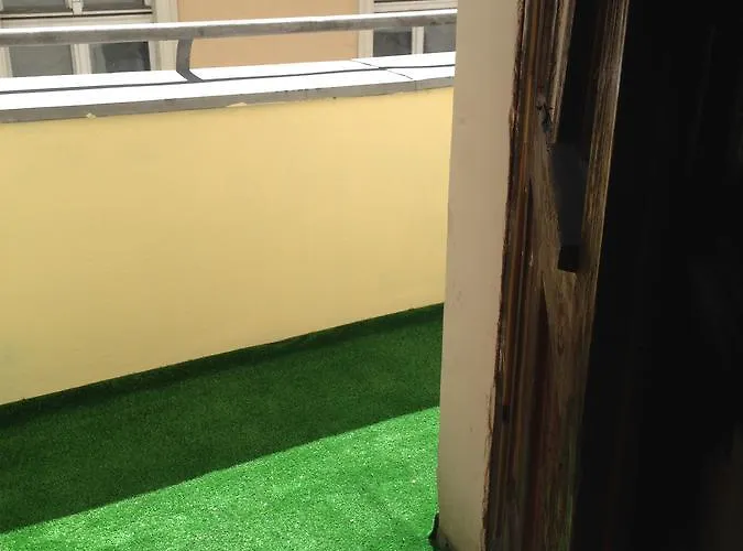 Frolic Goats 旅馆 波兹南